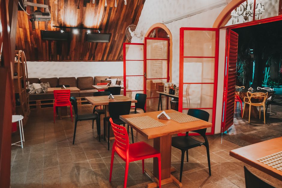 Inviting restaurant interior with comfortable seating and warm ambiance